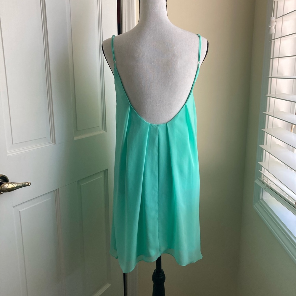 Bcbgeneration Mint Green Low Back Flowy Dress Xs - image 4